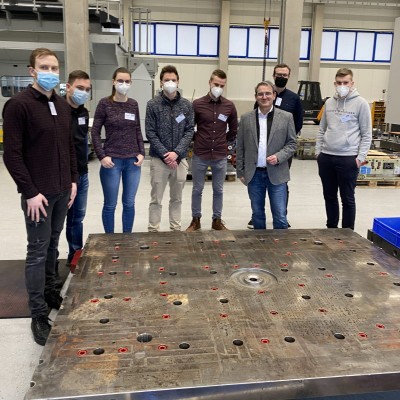 Sichere Maschinen – so wird’s gemacht! Praxisseminar zur CE-Bewertung von Sondermaschinen für Studierende des Maschinenbaus