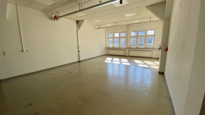 Vorbereitungen zur Installation der neuen Compoundieranlage